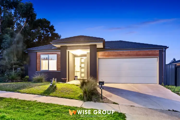 22 Pointer Drive, Pakenham VIC 3810