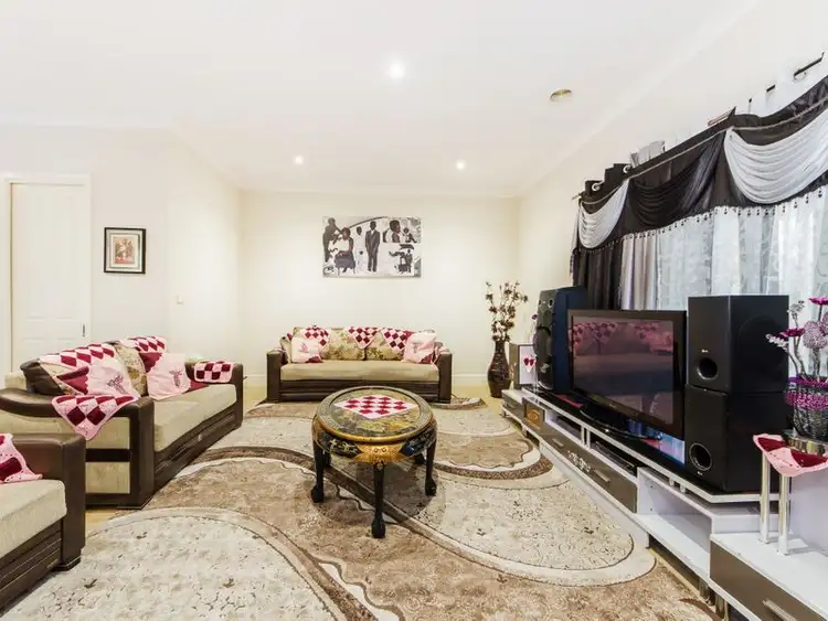 Fifth view of Homely house listing, 4 Hummingbird Boulevard, Tarneit VIC 3029