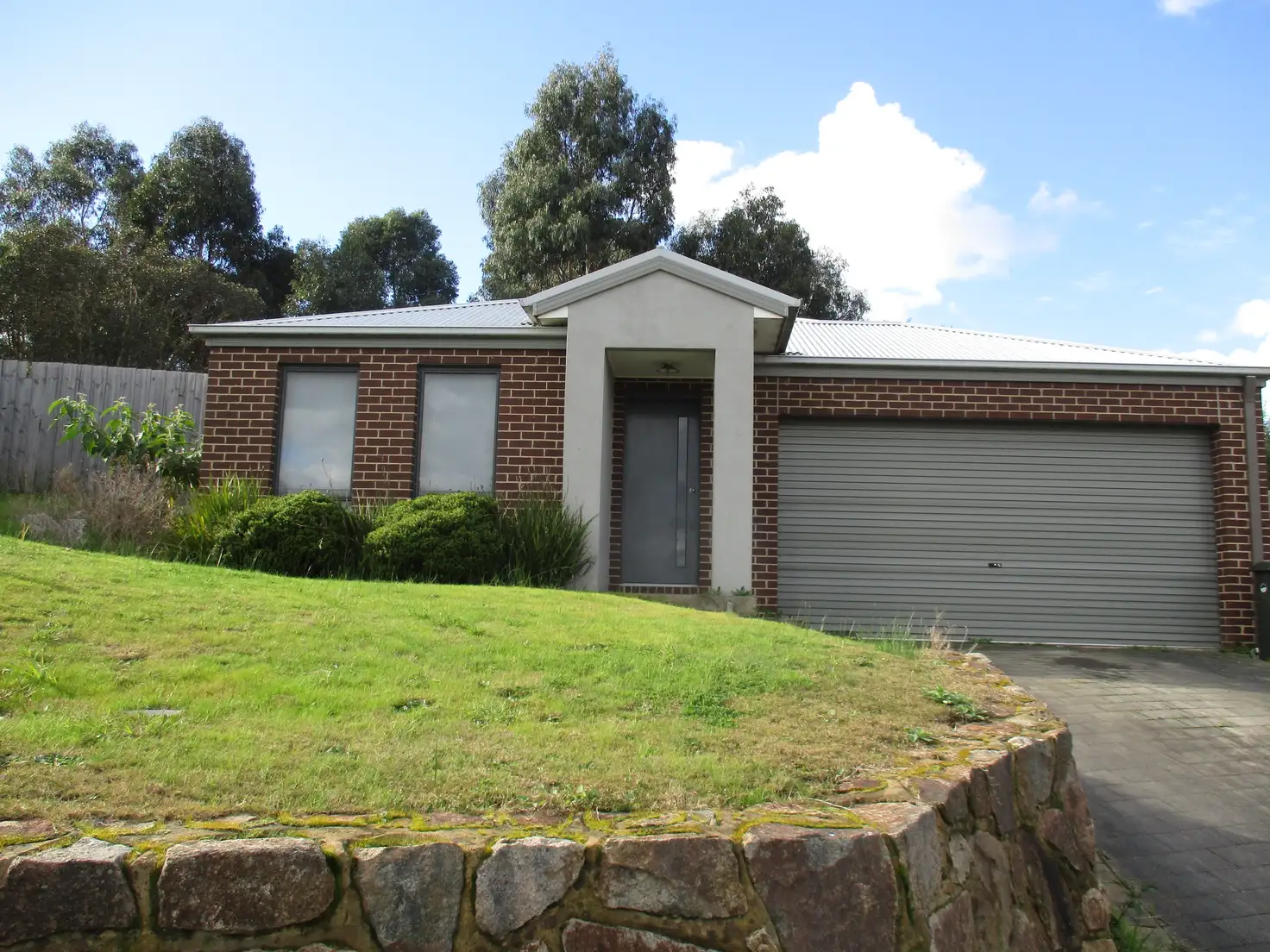 Main view of Homely house listing, 18 Sutherland Way, Drouin VIC 3818