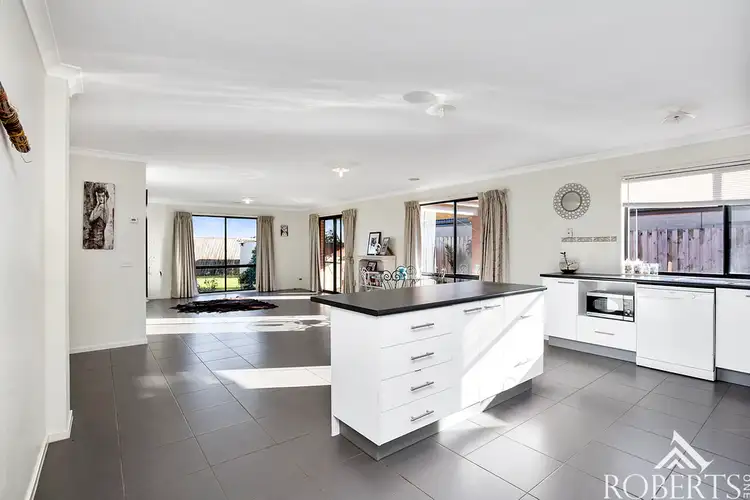 Fifth view of Homely house listing, 17 Thomas Place, Warrnambool VIC 3280