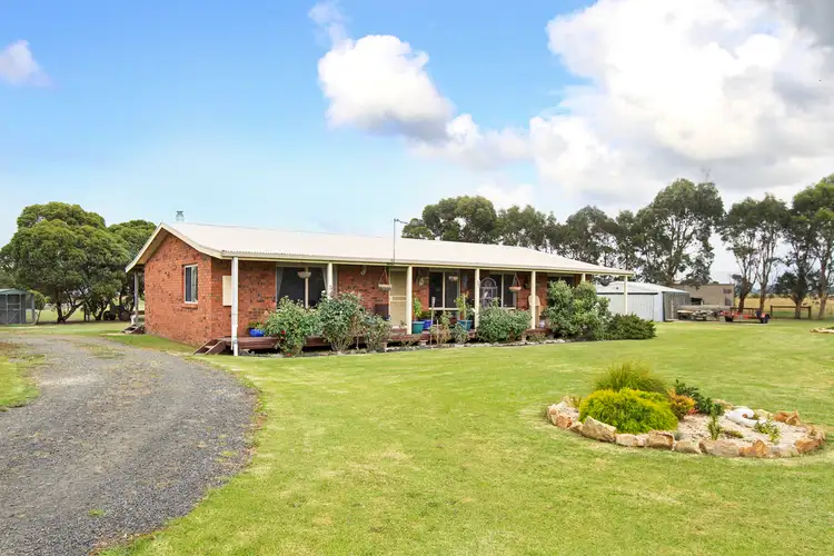 14 Panorama Drive, Seaspray VIC 3851