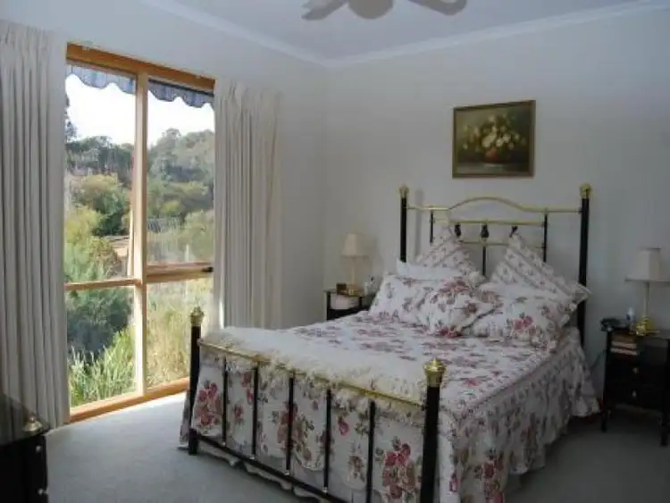 Seventh view of Homely house listing, 1 Cassell Court, Pomonal VIC 3381