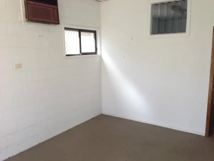Second view of Homely studio listing, 9/396 Whitelock Street (Cressy), Deniliquin NSW 2710