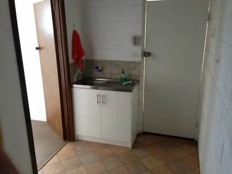 Fourth view of Homely studio listing, 9/396 Whitelock Street (Cressy), Deniliquin NSW 2710