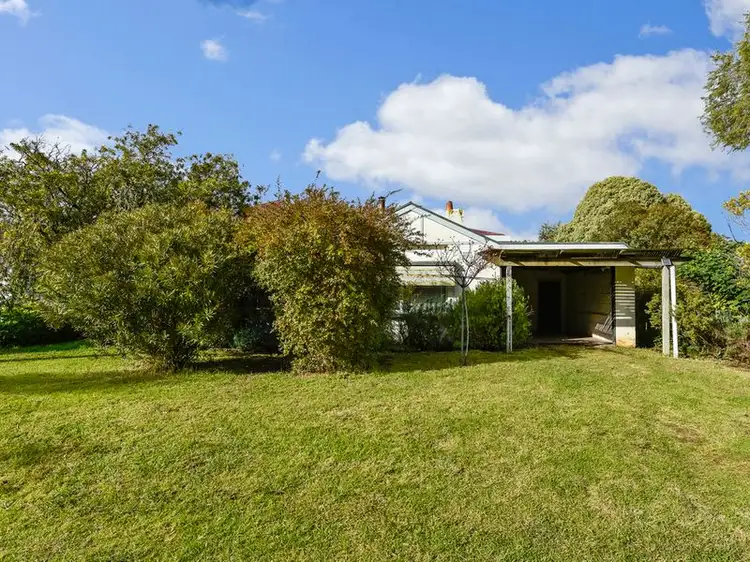 3 Chant Street, Tantanoola SA 5280