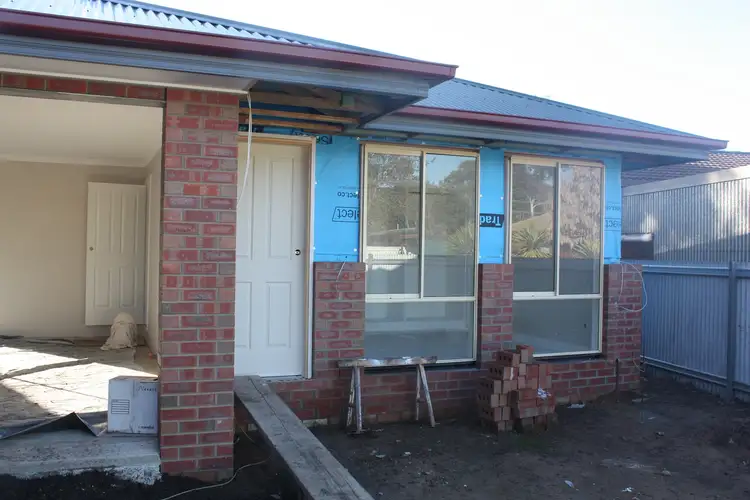 Main view of Homely townhouse listing, 8 Mathieson Court, Benalla VIC 3672