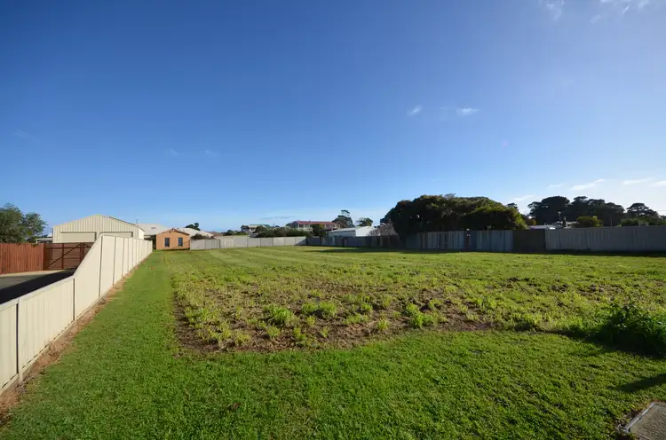 18 Seaview Terrace, Portland VIC 3305