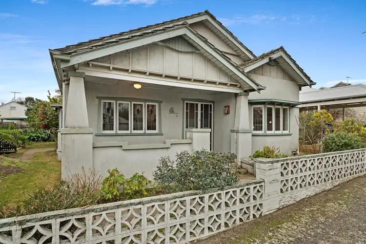 7 Hudson Grove, Brunswick West VIC 3055