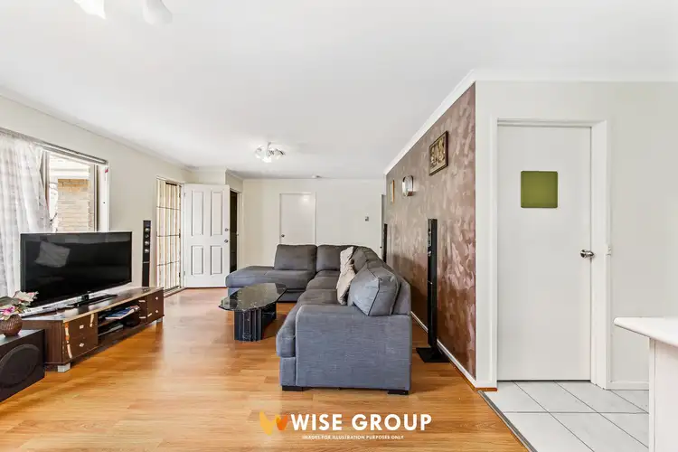 Fifth view of Homely house listing, 4 Crystal Gardens, Cranbourne West VIC 3977