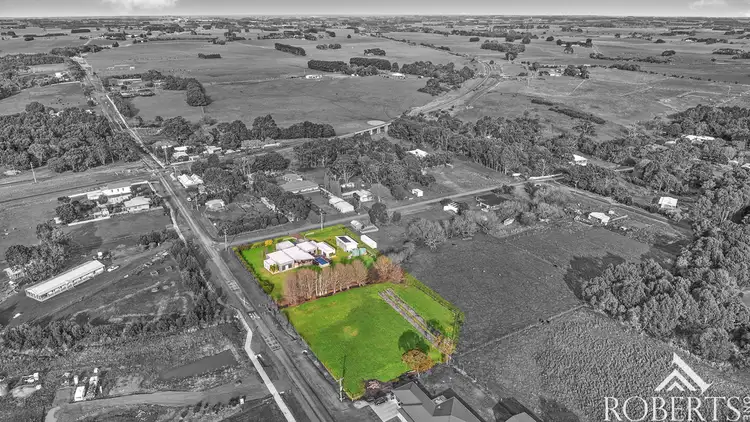 4 Trotters Lane, Cudgee VIC 3265