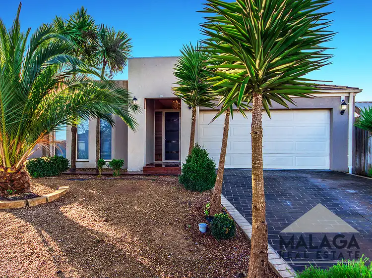 30 Roslyn Park Drive