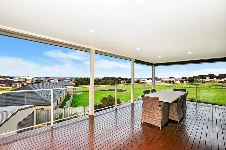 16 Aquarius Court, Portland VIC 3305