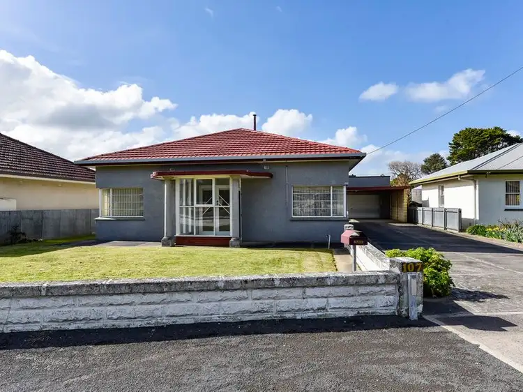 107 Mount Gambier Road, Millicent SA 5280