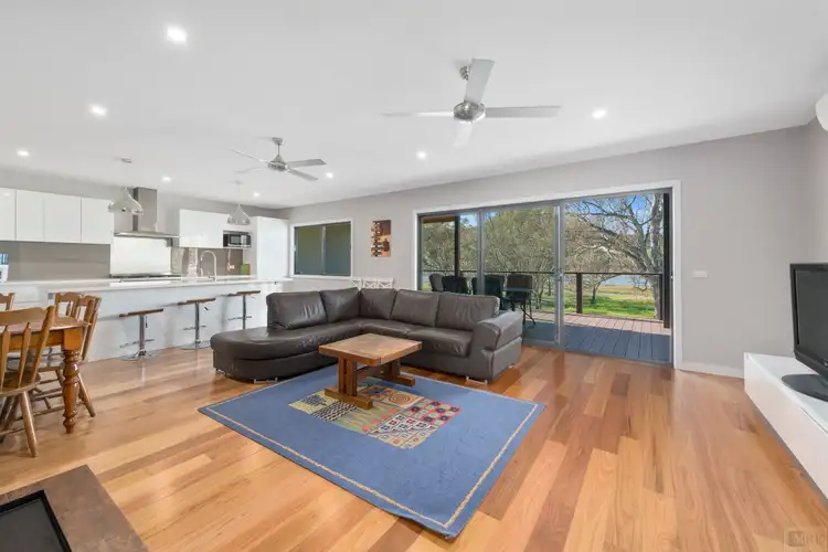 Fifth view of Homely house listing, 19 Doon Court, Bonnie Doon VIC 3720