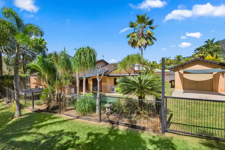 34 Michaelangelo Drive, Redlynch QLD 4870