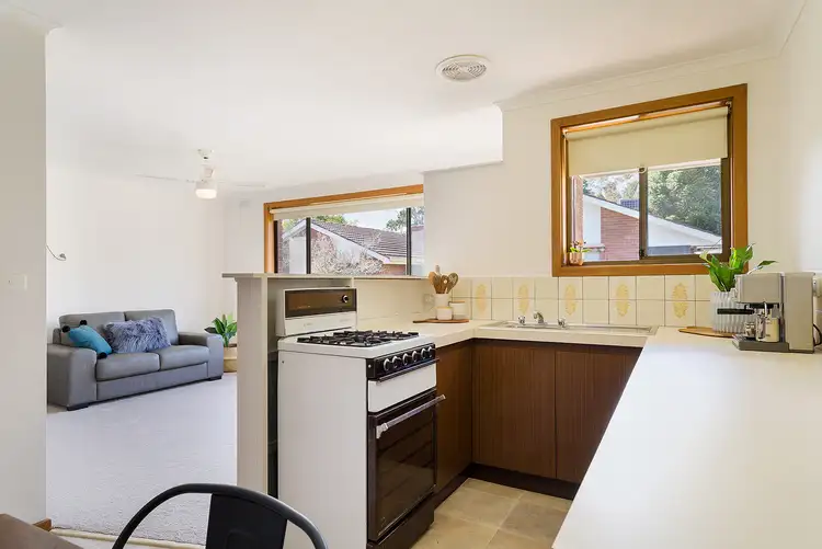 Fourth view of Homely unit listing, 8/16 Greenhill Avenue, Castlemaine VIC 3450