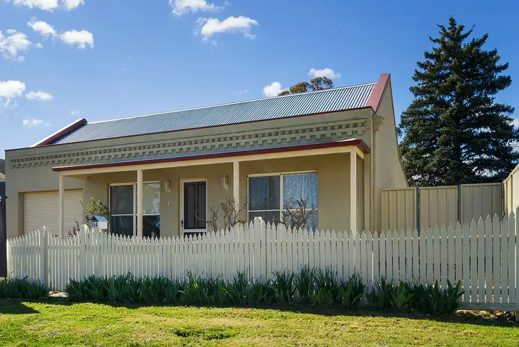 35A Greenhill Avenue, Castlemaine VIC 3450