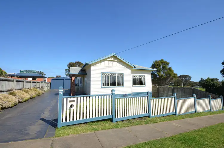 67 Henty Street, Portland VIC 3305