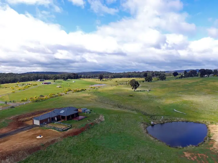 70 McLennan Road, Heathcote VIC 3523