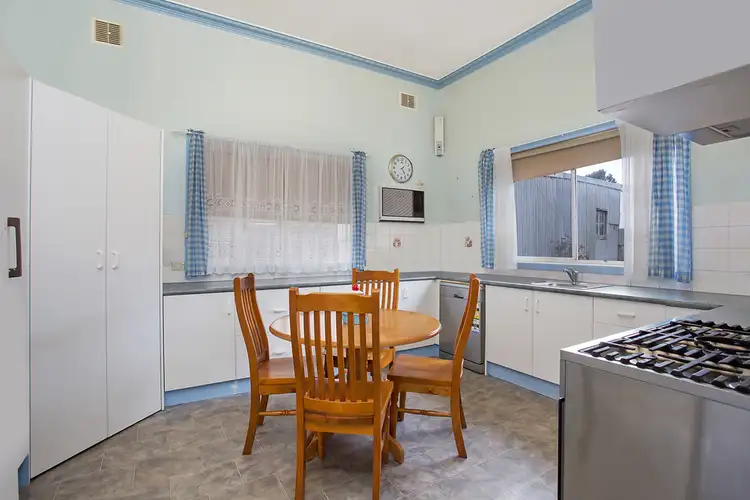 Second view of Homely house listing, 28 Stephen Street, Hamilton VIC 3300