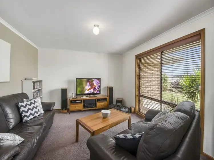 Seventh view of Homely house listing, 8 Rosemont Place, Mount Gambier SA 5290