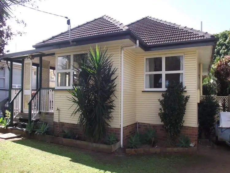 Third view of Homely house listing, 8 Beedham St, Clontarf QLD 4019