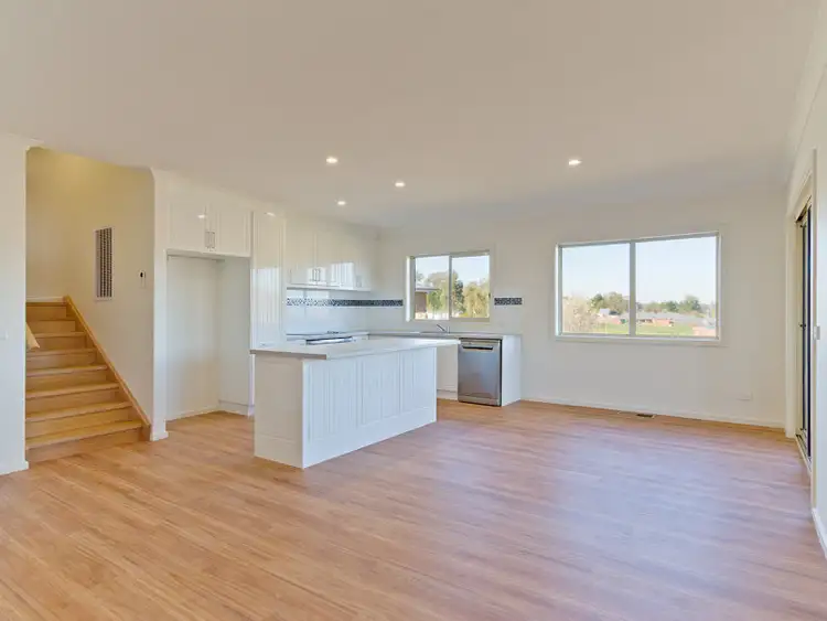 Sixth view of Homely house listing, 4 Catherine Court, Campbells Creek VIC 3451