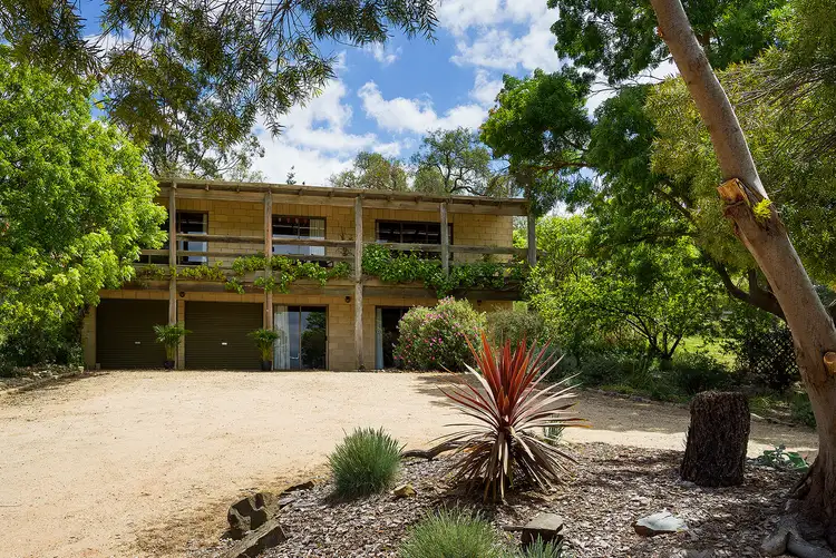 91 Gingell Street, Castlemaine VIC 3450