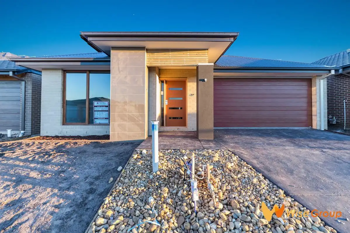 Main view of Homely house listing, 32 Compton Way, Clyde North VIC 3978