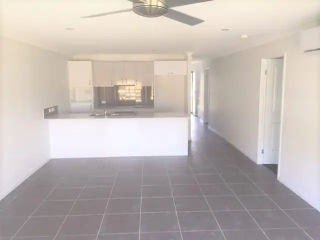 Fifth view of Homely semi-detached listing, 1/4 Sparrow Lane, Loganlea QLD 4131
