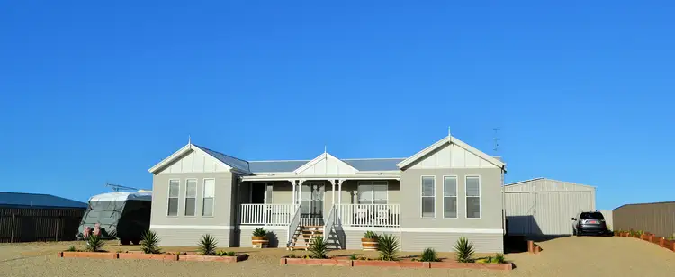 18 Magazine Bay Road,, Point Turton SA 5575