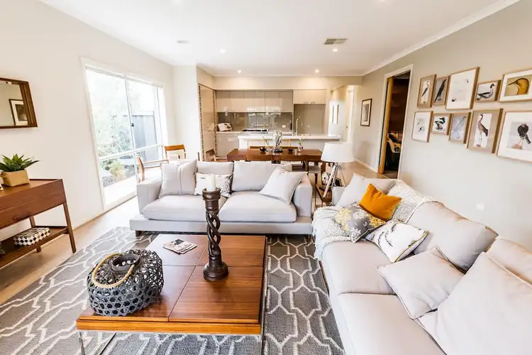 Second view of Homely house listing, 34 Ravenhurst Circuit, Cranbourne North VIC 3977