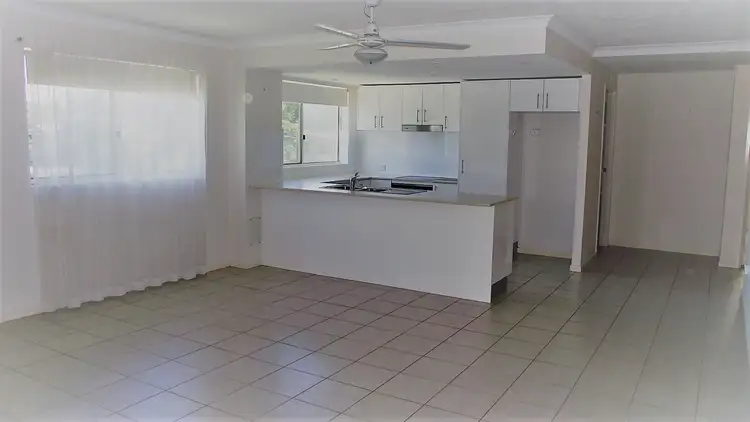 Seventh view of Homely unit listing, 4/8 Bunton St, Scarborough QLD 4020
