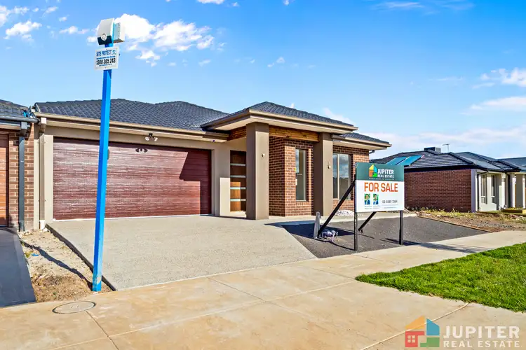 36 Seed Avenue, Truganina VIC 3029