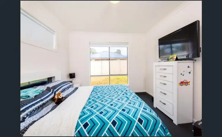 Sixth view of Homely house listing, 21 KENDALL DRIVE, Lavington NSW 2641