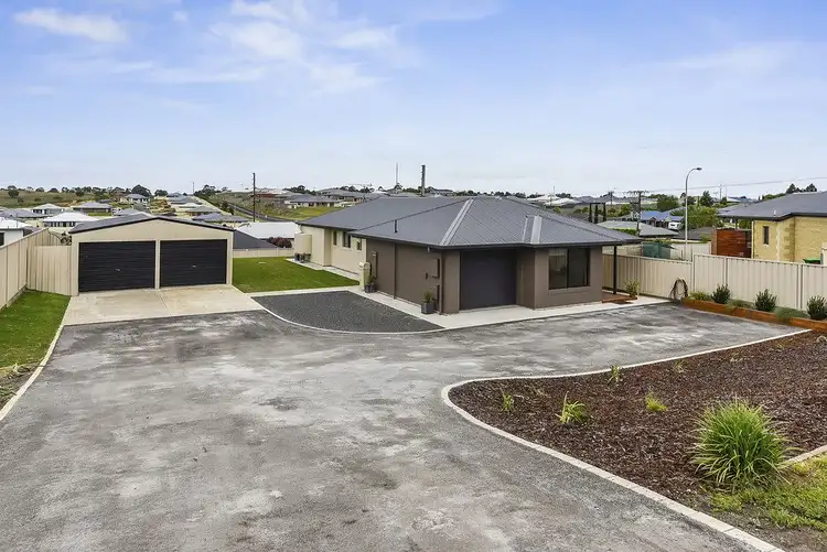 7 Mayflower Court, Mount Gambier SA 5290
