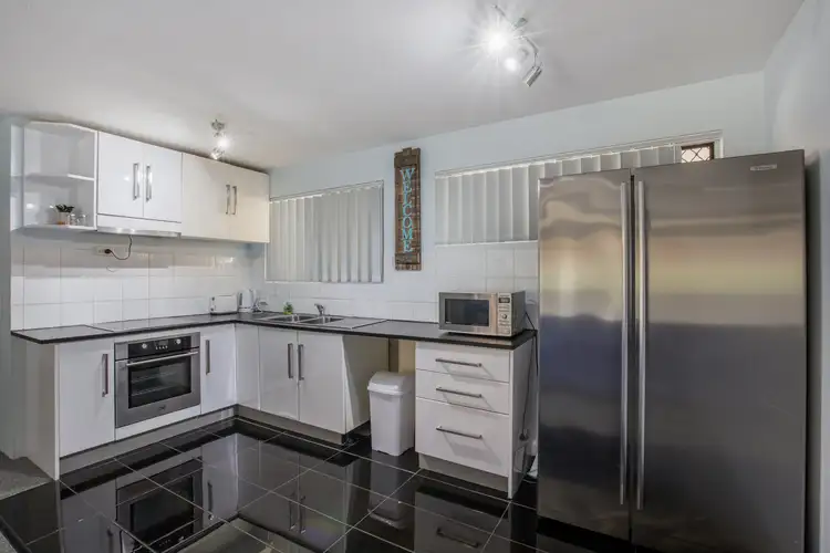 1/203 Scarborough Street, Southport QLD 4215