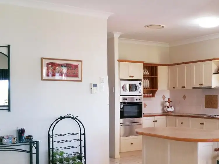 Sixth view of Homely house listing, 7 Lynton, Tinana QLD 4650
