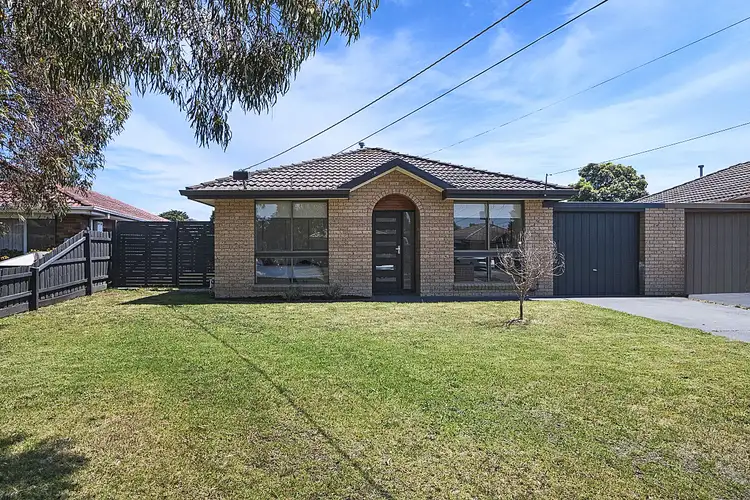 2/30 Simpson Drive, Dandenong North VIC 3175