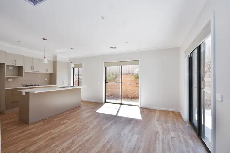 Fifth view of Homely townhouse listing, 8/17 Grantham Terrace, Kangaroo Flat VIC 3555