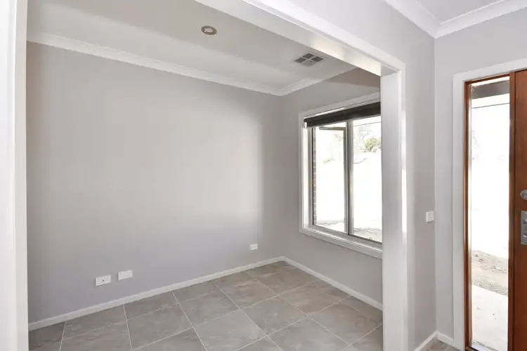 Second view of Homely townhouse listing, 7/17 Grantham Terrace, Kangaroo Flat VIC 3555