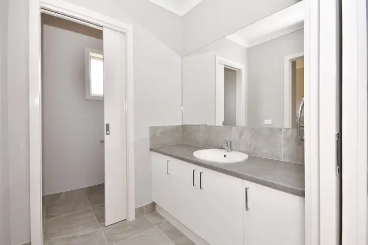 Sixth view of Homely townhouse listing, 7/17 Grantham Terrace, Kangaroo Flat VIC 3555