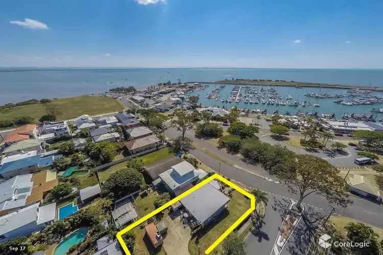13 Thurecht Parade, Scarborough QLD 4020