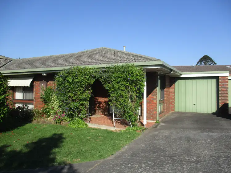 4/30 Young Street, Drouin VIC 3818