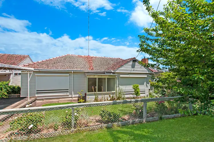 41 Carmichael Street, Hamilton VIC 3300