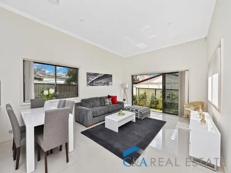 560B Guildford Rd, Guildford NSW 2161