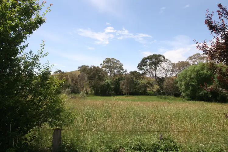 30 Rankin Street, Maindample VIC 3723