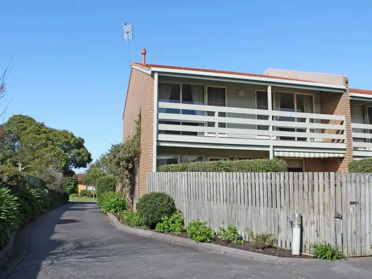 12/10 Short Street, Portland VIC 3305
