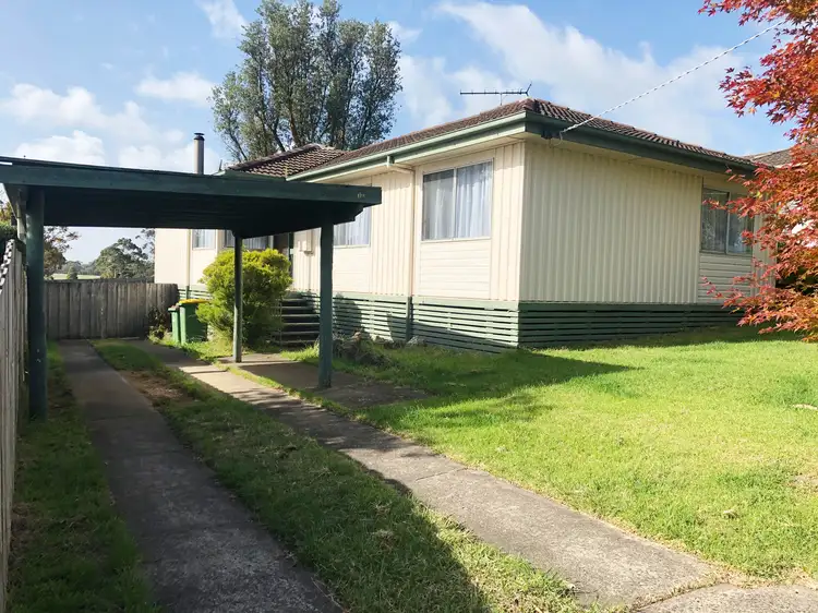 10 Anzac Court, Dartmoor VIC 3304