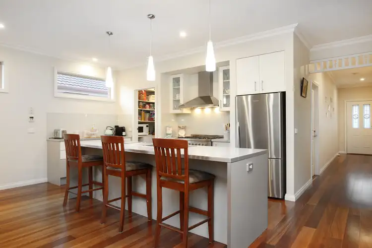 Second view of Homely house listing, 5 Rutherglen Cres, Gowanbrae VIC 3043